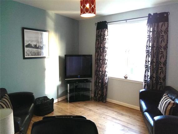 2 Bedroom Flat